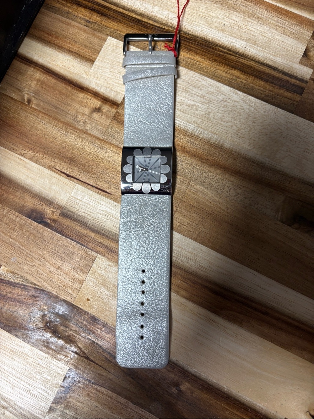NWT Moog Petals Leather Wide Band Watch - Picture 3 of 7